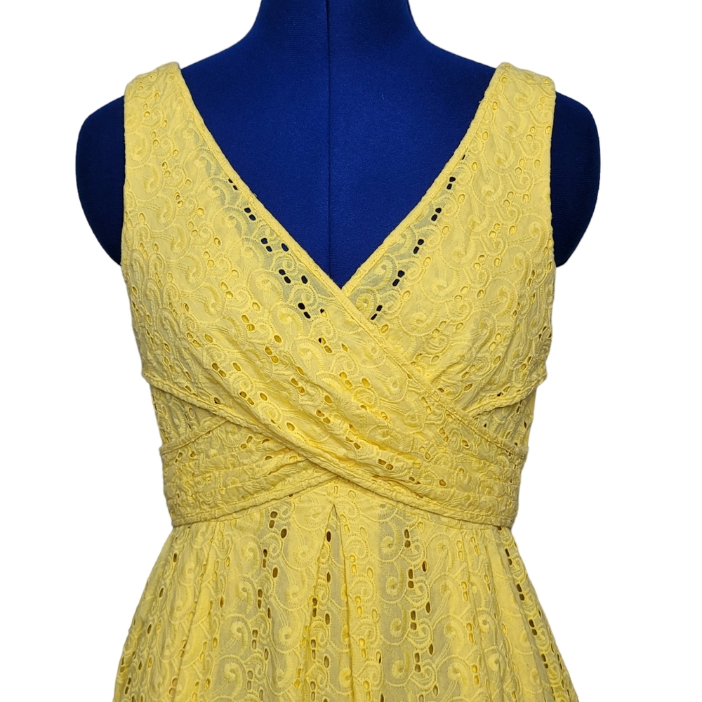 NINE WEST yellow eyelet criss cross wrap dress - Picture 2 of 8